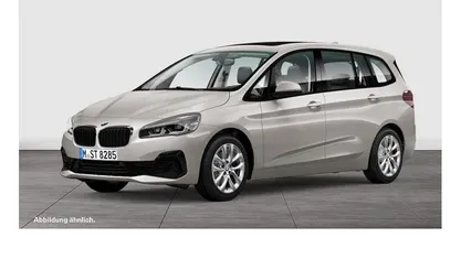 Gebraucht BMW 218 Advantage 150 PS (110 kW) 2023 Silber Van / Kleinbus