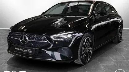 Gebraucht Mercedes CLA180 Shooting Brake Advanced Plus 136 PS (100 kW) 2025 Metalliclack kosmosschwarz Kombi
