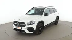 Weiß Gebraucht 2020 Mercedes GLB250 AMG line SUV | 37.850 € (Fairer Preis)