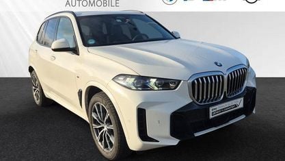 Gebraucht BMW X5 Performance 352 PS (258 kW) 2025 Alpinweiß SUV