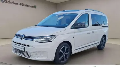 Candyweiß Gebraucht 2022 VW Caddy Style Van / Kleinbus | 28.900 € (Fairer Preis)