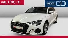 Weiß Gebraucht 2022 Audi A3 Sportback e-tron Sport Limousine | 22.460 € (Guter Preis)