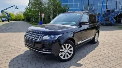 Gebraucht Land Rover Range Rover Vogue 340 PS (250 kW) 2017 Schwarz SUV