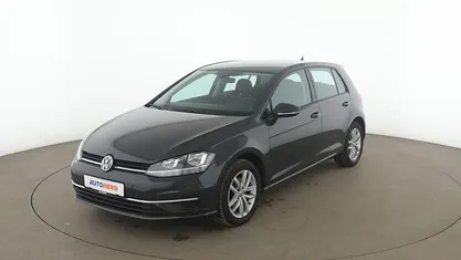 Gebraucht VW Golf VII Comfortline 116 PS (85 kW) 2019 Limousine
