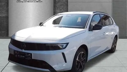 Weiß Gebraucht 2024 Opel Astra Enjoy Kombi | 20.990 € (Fairer Preis)