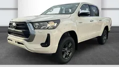 Schneeweiss Neu 2024 Toyota HiLux Comfort Abholung | 44.990 € (Guter Preis)