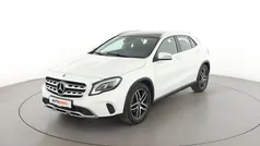 Weiß Gebraucht 2019 Mercedes GLA180 Urban SUV | 19.480 € (Fairer Preis)