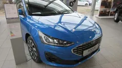 Blau Gebraucht 2024 Ford Focus Titanium Kombi | 27.490 € (Fairer Preis)