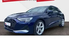 Navarrablau metallic Gebraucht 2024 Audi A3 Sportback Advanced Kombi | 32.830 € (Guter Preis)