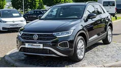 Schwarz Gebraucht 2025 VW T-Roc Life SUV | 29.585 € (Superpreis)