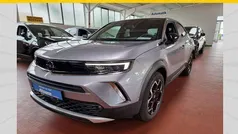 Grau Gebraucht 2023 Opel Mokka-e Ultimate SUV | 24.440 € (Guter Preis)