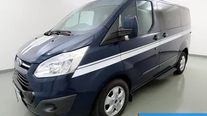 Gebraucht 2017 Ford Tourneo Titanium Van / Kleinbus | 22.880 € (Guter Preis)