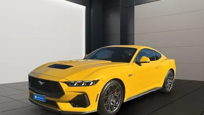 Gelb Neu 2025 Ford Mustang GT Fastback Coupé | 57.190 € (Fairer Preis)