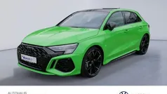 Grün Gebraucht 2023 Audi RS3 Sportback Ambiente Kleinwagen | 61.890 € (Superpreis)