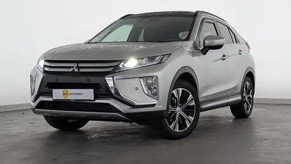Gebraucht Mitsubishi Eclipse Cross Top 163 PS (119 kW) 2018 Sterling silver SUV