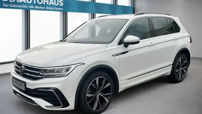 Gebraucht VW Tiguan R-line 150 PS (110 kW) 2024 Weiß SUV