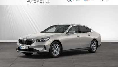 Gebraucht BMW 520 Sport Line 208 PS (152 kW) 2024 Limousine