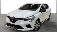 Weiß Gebraucht 2023 Renault Clio V Equilibre Limousine | 12.890 € (Guter Preis)