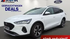 Frost weiss Gebraucht 2022 Ford Focus Active Limousine | 20.980 € (Fairer Preis)