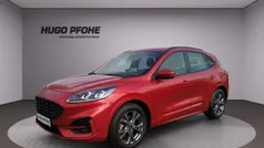 Rot Gebraucht 2023 Ford Kuga ST-Line SUV | 29.610 € (Fairer Preis)