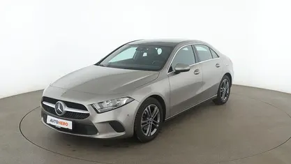 Silber Gebraucht 2020 Mercedes A180 Progressive Limousine | 23.990 € (Fairer Preis)