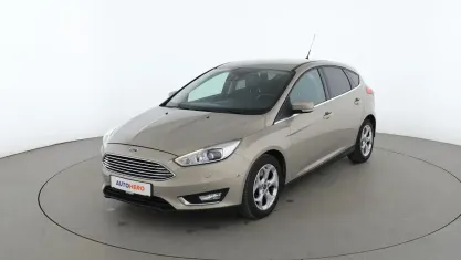 Gebraucht Ford Focus Titanium 2015 Grau Limousine