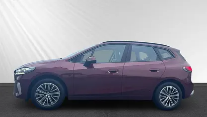 Gebraucht BMW 223 Active Tourer Sport Line 197 PS (144 kW) 2025 Van / Kleinbus