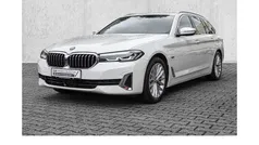 Weiß Gebraucht 2022 BMW 530 Luxury Line Kombi | 36.790 € (Fairer Preis)