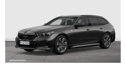 Gebraucht BMW 520 M Sport 197 PS (144 kW) 2025 Grau Kombi