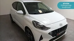 Weiß Gebraucht 2021 Hyundai i10 Edition 30+ Kleinwagen | 14.470 € (Fairer Preis)