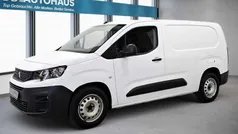Gebraucht 2020 Peugeot Partner Premium Van / Kleinbus | 12.360 € (Fairer Preis)