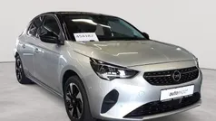 Kristall silber met./dach diamant schwarz met. Gebraucht 2022 Opel Corsa-e Elegance Kleinwagen | 14.890 € (Guter Preis)
