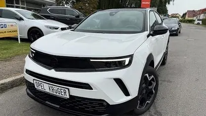 Gebraucht Opel Mokka Ultimate 131 PS (96 kW) 2024 Lack weiss banquise/typ aussenverkleidun SUV