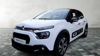 Gebraucht Citroën C3 PureTech 110 PS (80 kW) 2023 Weiß, dach schwarz (weiß) Kleinwagen