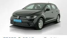 Deep black perleffekt Gebraucht 2024 VW Polo Style Limousine | 21.750 € (Guter Preis)