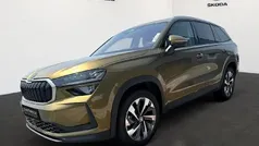 Goldbronze metallic Gebraucht 2025 Skoda Kodiaq Selection SUV | 48.970 € (Fairer Preis)