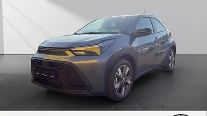 Gebraucht 2025 Toyota Aygo X Active SUV | 21.689 € (Guter Preis)