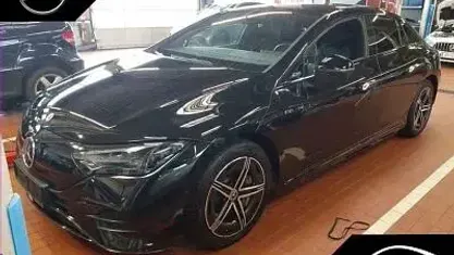 Gebraucht Mercedes EQE350 Premium 214 kW (292 PS) 2022 Schwarz Limousine