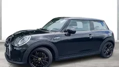 Gebraucht 2022 Mini Cooper SE Classic Kleinwagen | 19.890 € (Fairer Preis)