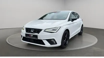 Gebraucht Seat Ibiza Black Edition 110 PS (80 kW) 2023 Weiß Kleinwagen