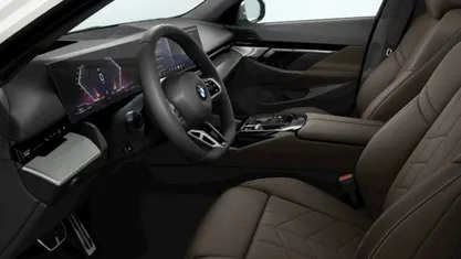 Gebraucht BMW 520 M Sport 197 PS (144 kW) 2025