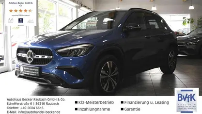 Spektralblaumetallic Gebraucht 2023 Mercedes GLA200 Night SUV | 35.990 € (Fairer Preis)