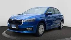 Blau Gebraucht 2025 Skoda Fabia Essence Limousine | 18.250 € (Guter Preis)