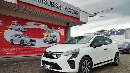 Antarktisweiß Gebraucht 2025 Mitsubishi Colt Basis Kleinwagen | 16.990 € (Guter Preis)
