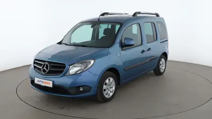 Gebraucht Mercedes Citan 111 Edition 110 PS (80 kW) 2019 Blau Van / Kleinbus