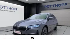Gebraucht 2024 Skoda Octavia Selection Kombi | 33.222 € (Fairer Preis)