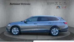 Grau Gebraucht 2024 Skoda Superb Selection Kombi | 40.990 € (Guter Preis)
