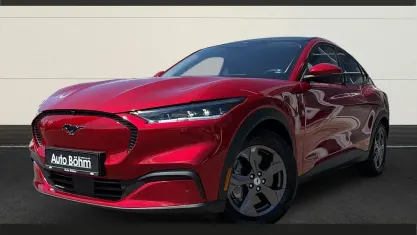 Gebraucht Ford Mustang Mach-E 197 kW (269 PS) 2022 Rot(metallic) SUV