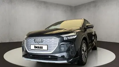 Gebraucht 2023 Audi Q4 e-tron Ambiente SUV | 30.800 € (Guter Preis)