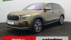 Bronx gold metallic Gebraucht 2024 Skoda Kodiaq Selection SUV | 46.990 € (Fairer Preis)